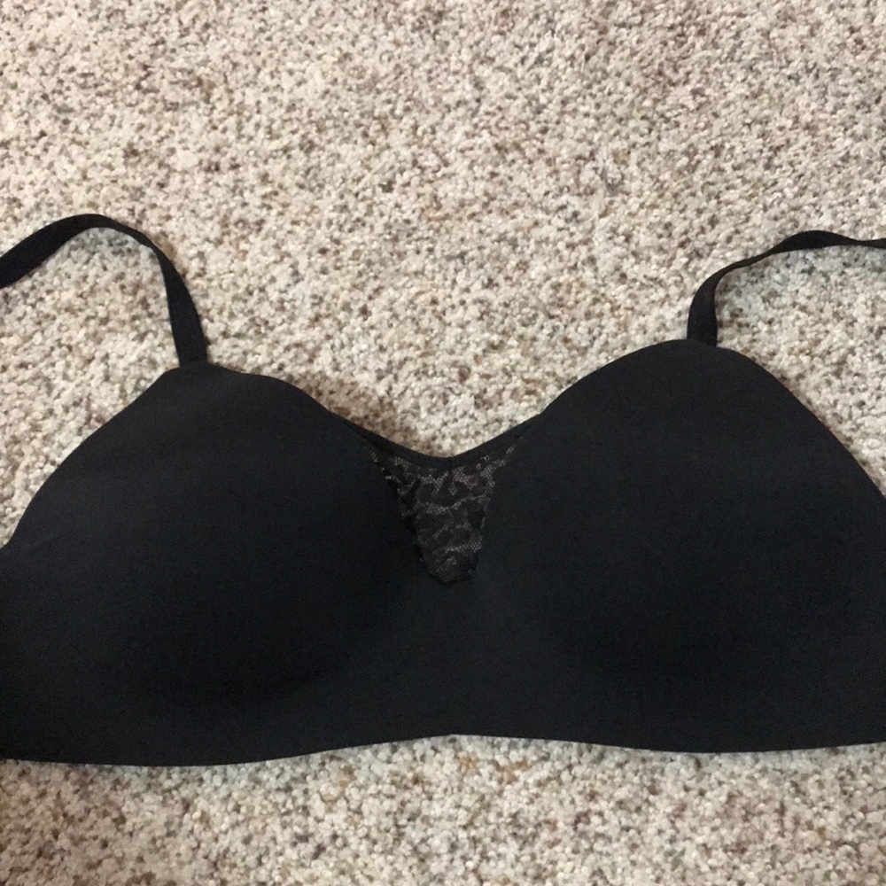 Victoria Secret no underwire bra